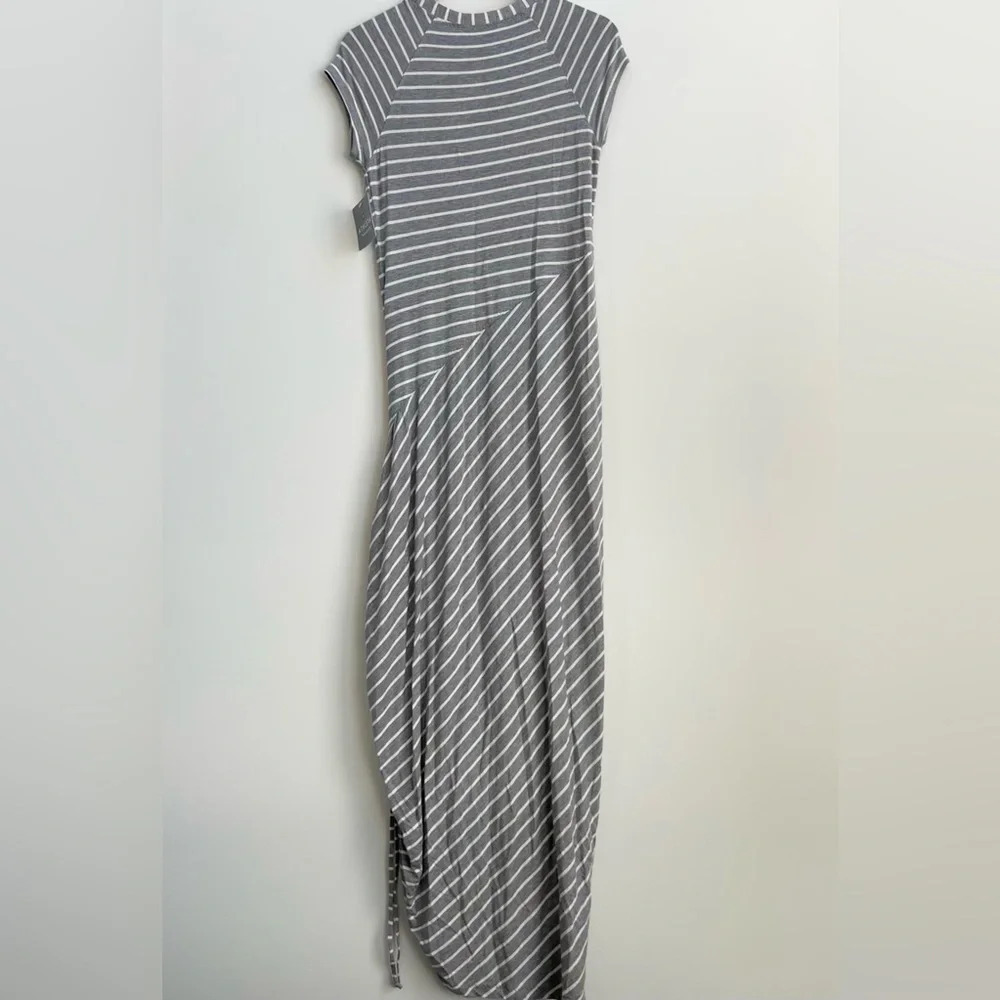 New Athleta Shark Bite Cinch Maxi Dress Gray Asymmetrical Striped Jersey Small - Picture 12 of 14